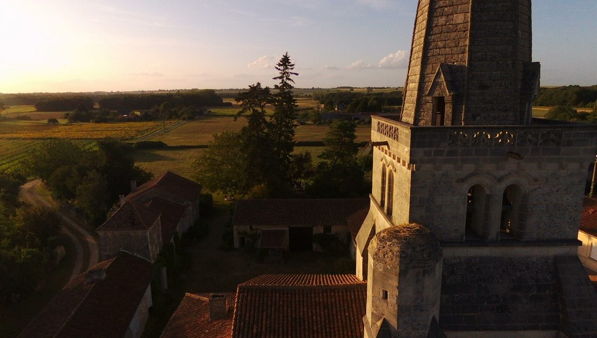 Photographie de tournage — Caméra sur pied